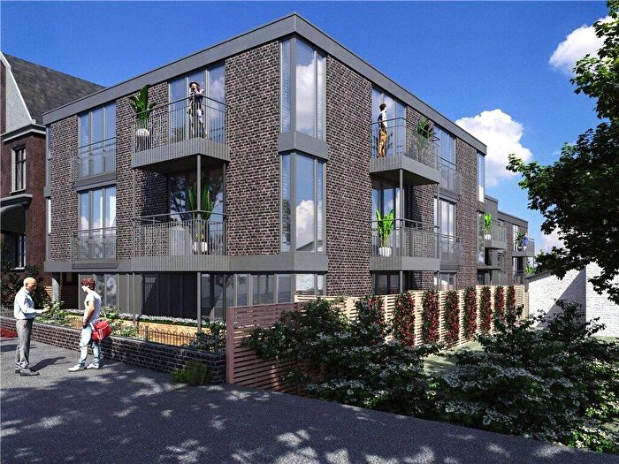 1 Bedroom Flat To Rent In Tealing Drive, Epsom, Surrey, KT19