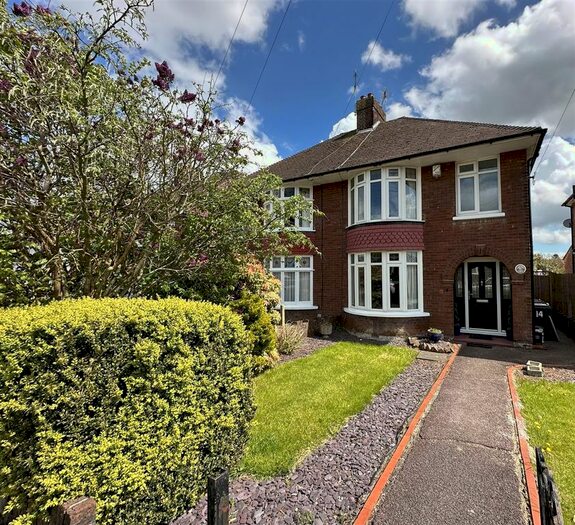 3 Bedroom Semi-Detached House To Rent In Sprotlands Avenue, Willesborough, Ashford, TN24