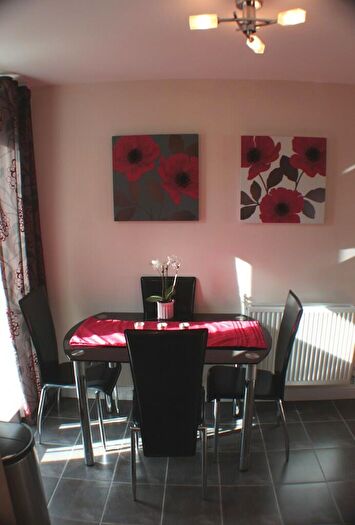 2 Bedroom Apartment To Rent In Leyland Road, Bathgate, EH48