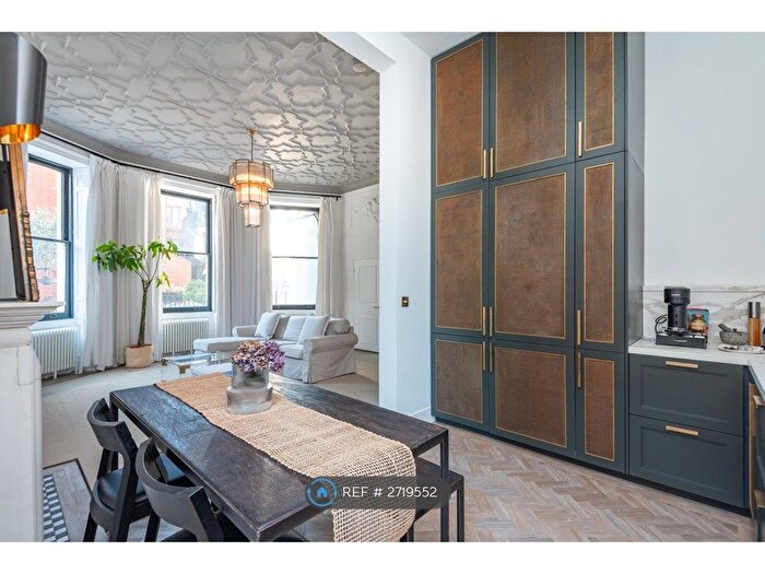 2 Bedroom Flat To Rent In Harley Street, London, W1G