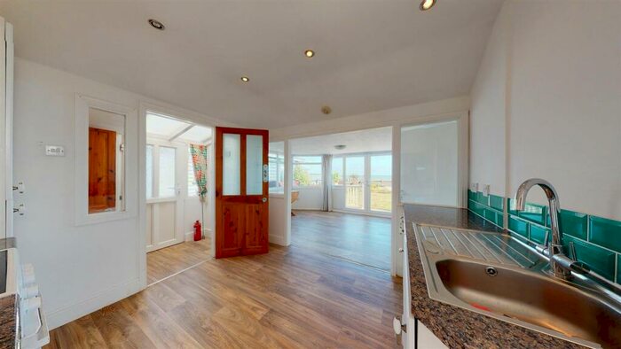 2 Bedroom Detached Bungalow To Rent In Faversham Road, Seasalter, CT5