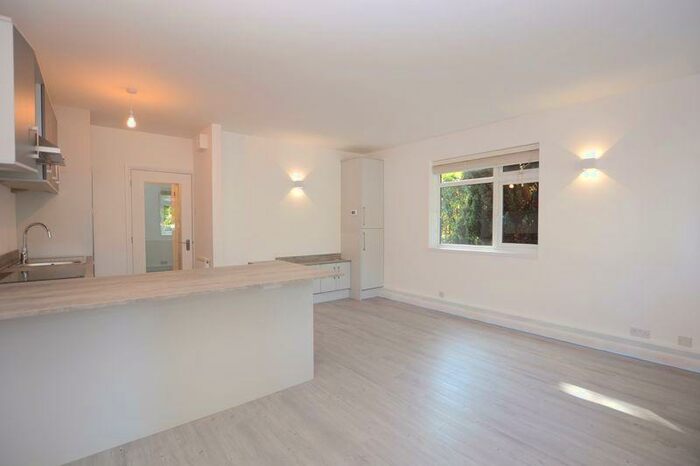 1 Bedroom Maisonette To Rent In Westfield Park, Hatch End, HA5