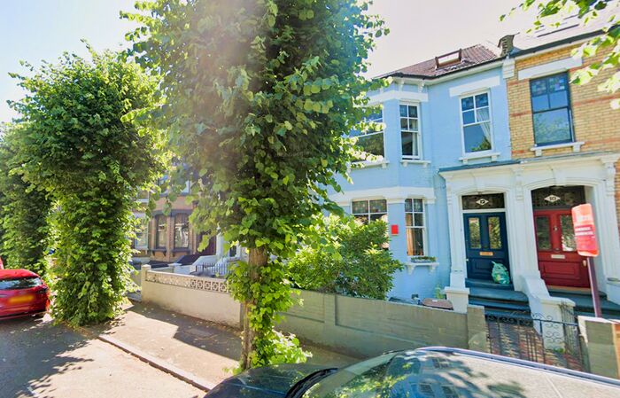 1 Bedroom Flat To Rent In Newick Road, London, E5