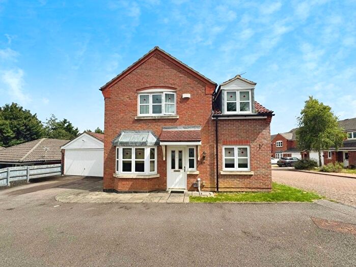 4 Bedroom Detached House For Sale In Coxmoor Close, Grantham, NG31