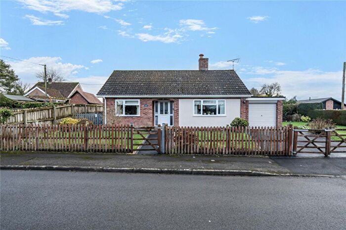 2 Bedroom Bungalow For Sale In Manley Crescent, Pembridge, Leominster, Herefordshire, HR6