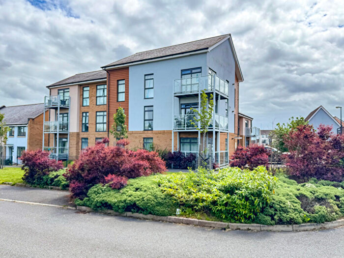 2 Bedroom Apartment For Sale In Green Sands Road, Patchway, Bristol, BS34