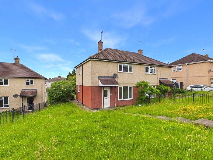 2 Bedroom Semi Detached House For Sale In Hazel Close, Worcester, Worcestershire, WR4