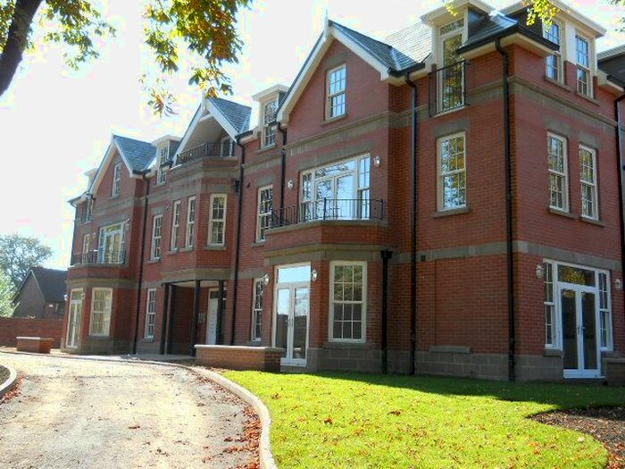 3 Bedroom Flat To Rent In Lever House, Greenmount Lane, Heaton, Bolton, BL1