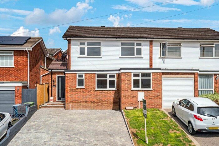 3 Bedroom Semi-Detached House For Sale In Beechtree Avenue, Marlow, Buckinghamshire, SL7