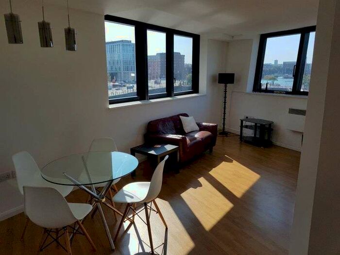 2 Bedroom Property To Rent In Mann Island, Liverpool, L3
