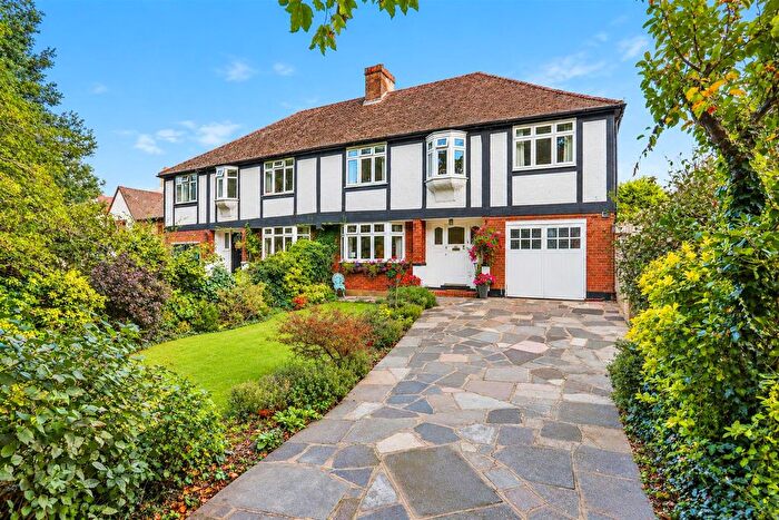 4 Bedroom Semi Detached House For Sale In Bolters Lane, Banstead, SM7