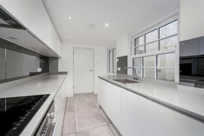 1 Bedroom Flat To Rent In Harewood Avenue, Marylebone, NW1