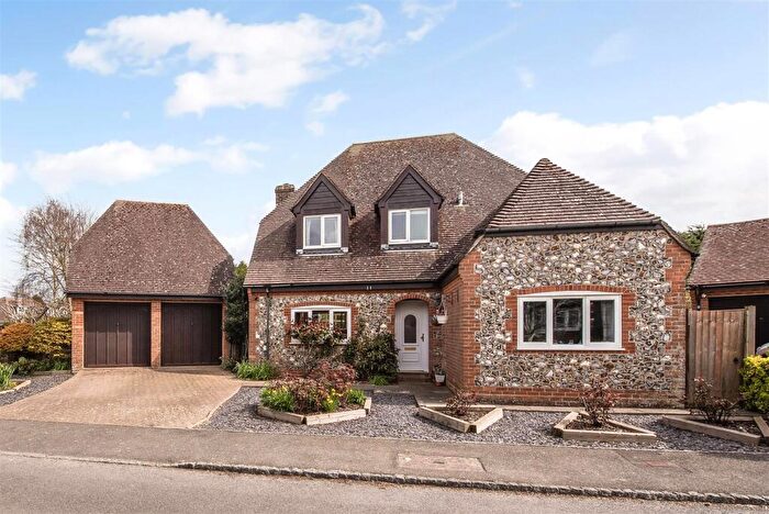 3 Bedroom Detached House For Sale In St. Marys Meadow, Yapton, BN18