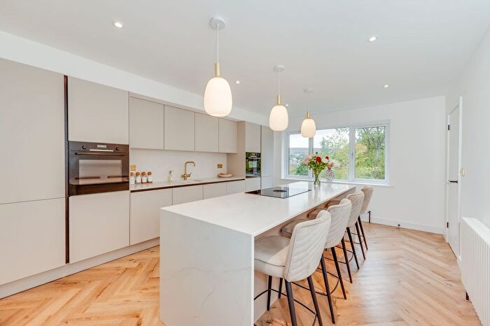 4 Bedroom Property For Sale In Queen Victoria Road, Totley Rise, S17