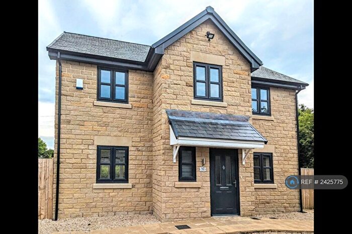 4 Bedroom Detached House To Rent In Goodshawfold Road, Rossendale, BB4