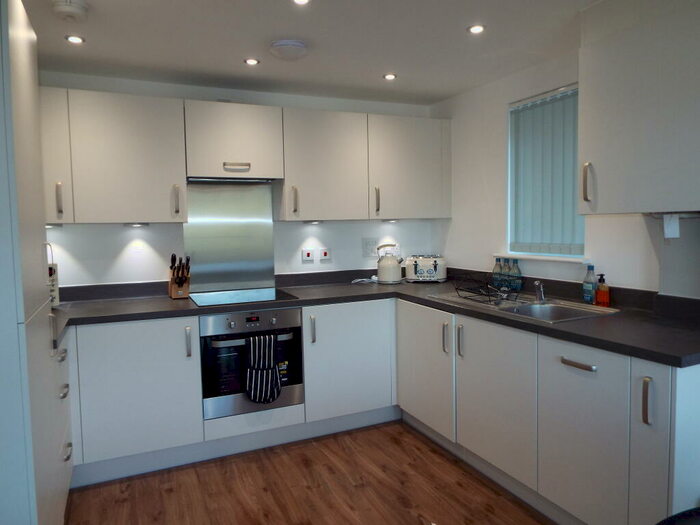 2 Bedroom Apartment To Rent In Castle Hill Drive, Swanscombe, DA10