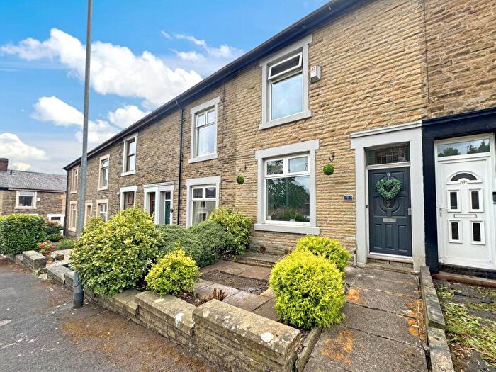 3 Bedroom Terraced House For Sale In Osborne Street, Shaw, OL2