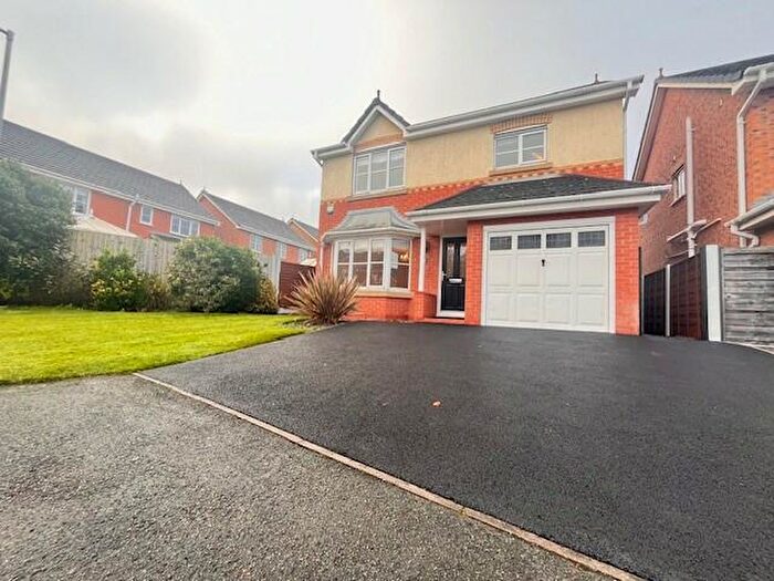 4 Bedroom Detached House To Rent In Trafalgar Close, Kingsmead, CW9