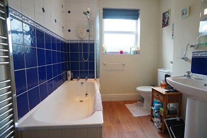 2 Bedroom House For Sale In Wiltshire Place, Kingswood, Bristol, BS15