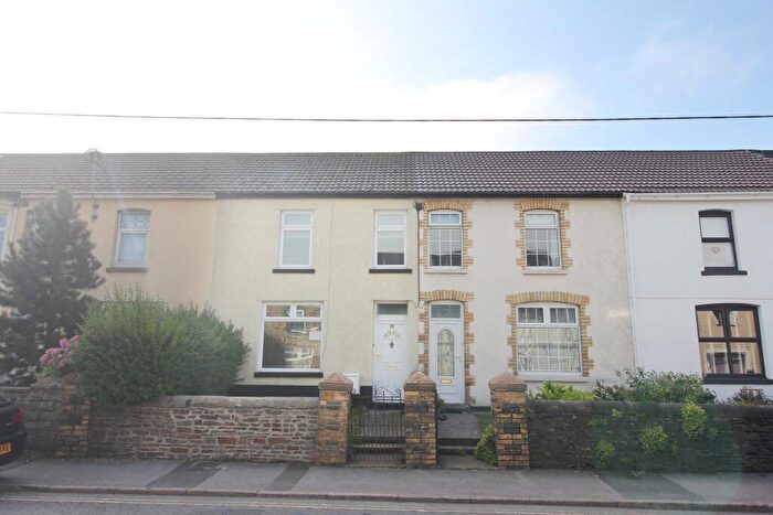 3 Bedroom Terraced House To Rent In Bridgend Road, Llanharan, CF72