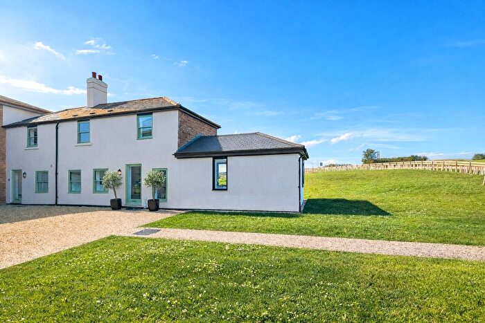 2 Bedroom Barn Conversion For Sale In Broadclyst, Exeter, EX5