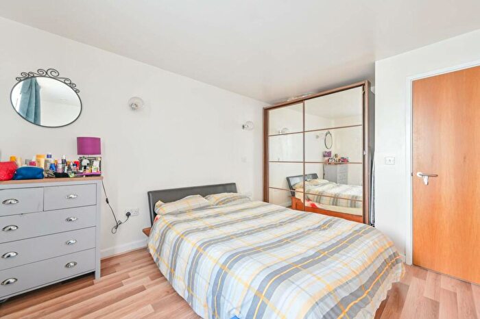 2 Bedroom Flat For Sale In Empire Way, Wembley Park, Wembley, HA9