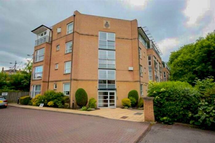 2 Bedroom Flat To Rent In Flat / Dyce Lane Glasgow, G11