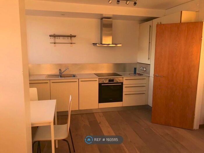 1 Bedroom Flat To Rent In Claredale Street, London, E2