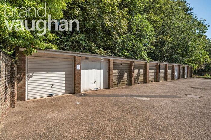 Garage / Parking To Rent In Eaton Gardens, Hove, East Sussex, BN3