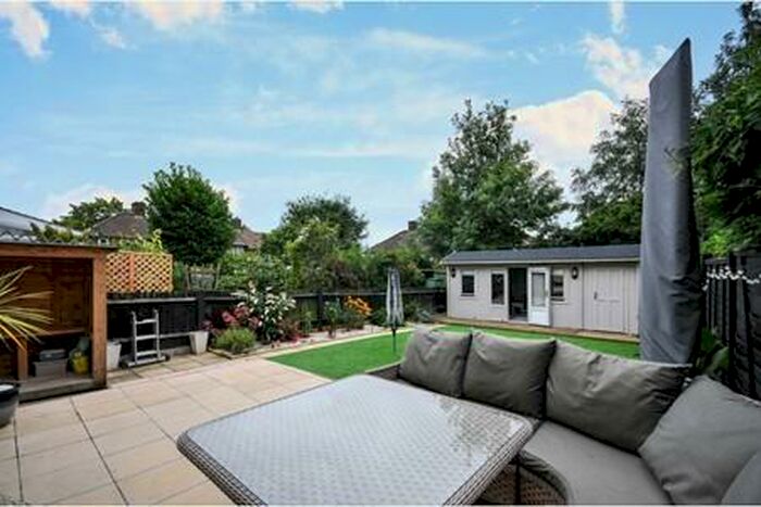 1 Bedroom House To Rent In Crossbrook Road, London, SE3