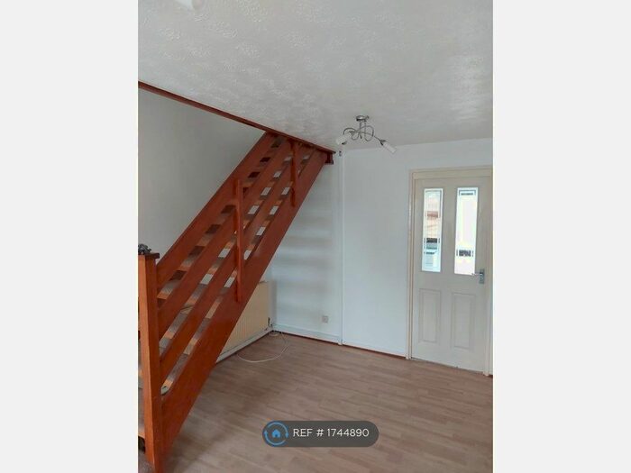2 Bedroom Terraced House To Rent In Rhodfa'r Dryw, Cwmrhydyceirw, Swansea, SA6
