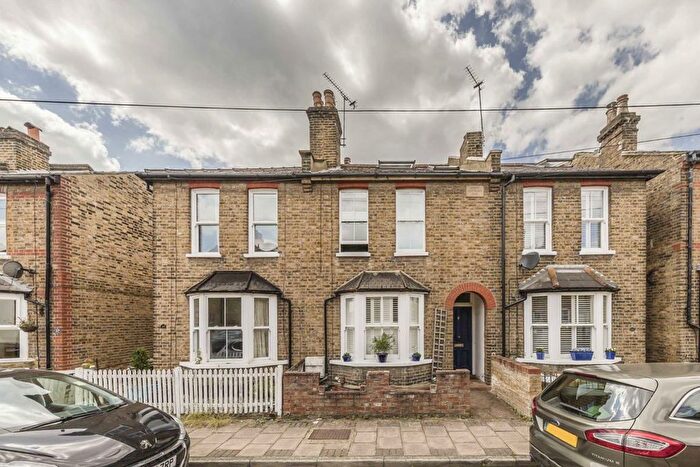 3 Bedroom Terraced House To Rent In Talbot Road, Twickenham, TW2