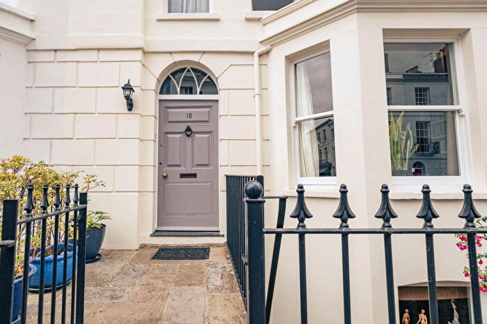 5 Bedroom Terraced House For Sale In Great Norwood Street, Cheltenham, GL50