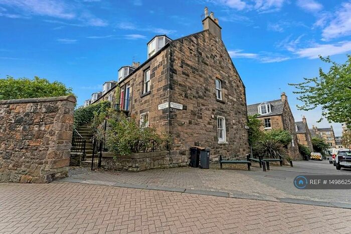 3 Bedroom Maisonette To Rent In Breadalbane Terrace, Edinburgh, EH11