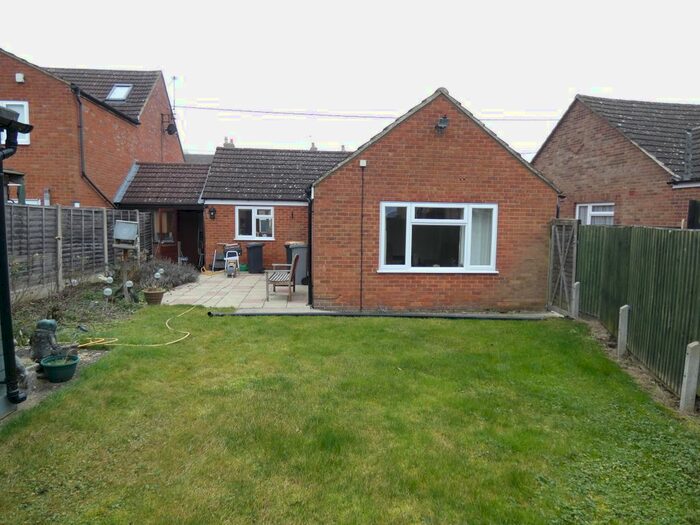 1 Bedroom Semi-Detached Bungalow To Rent In Thrupp End, Station Road, Lidlington, Bedford MK43