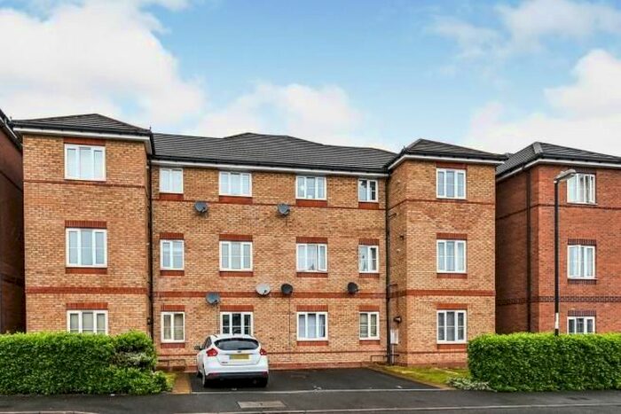 2 Bedroom Flat To Rent In Southmead Way, Walsall WS2