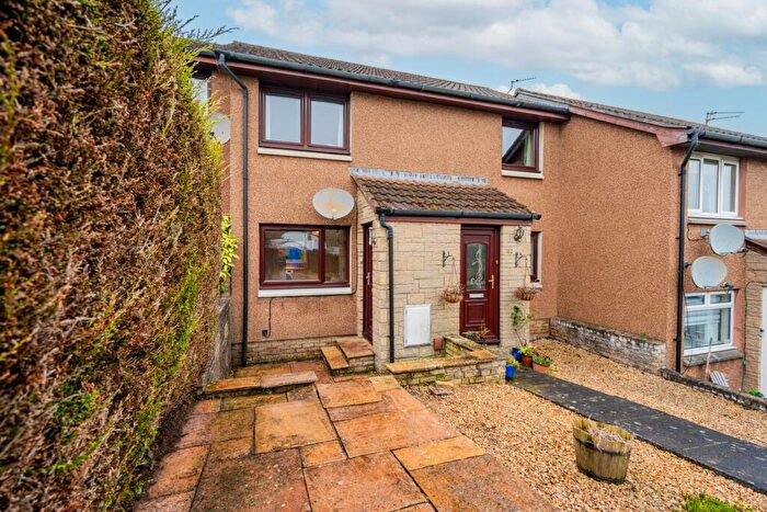 2 Bedroom Flat To Rent In Wishart Drive, Stirling, Stirlingshire, FK7