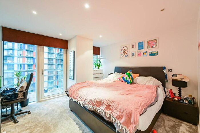 2 Bedroom Flat For Sale In Ability Place, Canary Wharf, London, E14