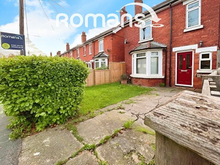 3 Bedroom End Of Terrace House To Rent In Prospect Road, Farnborough, GU14