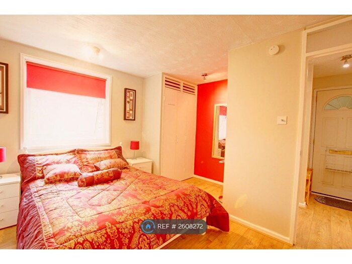 1 Bedroom Flat To Rent In Coronation Street, Cambridge, CB2