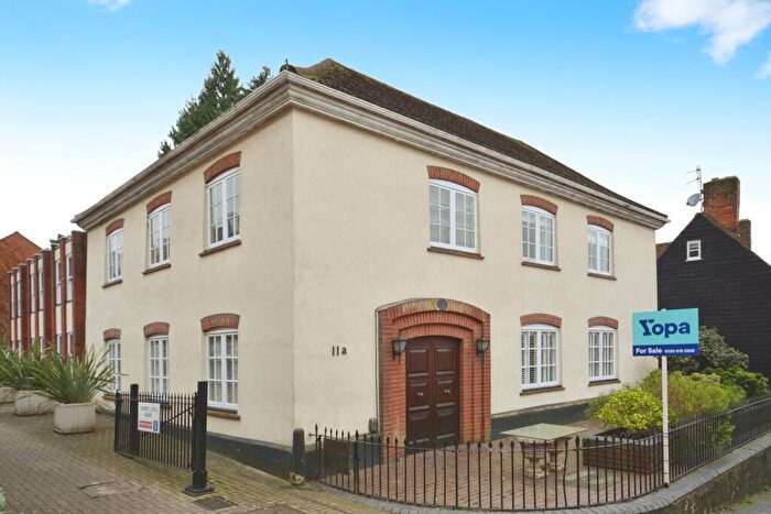 1 Bedroom Flat For Sale In Lower Dagnall Street, St. Albans, AL3