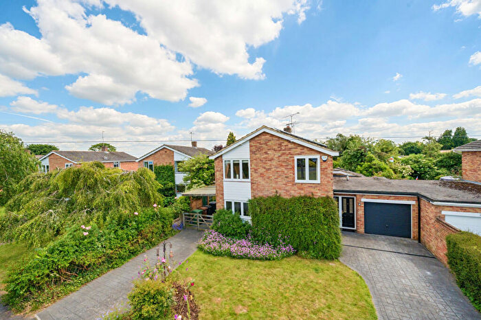 4 Bedroom Detached House For Sale In Hill Bottom Close, Whitchurch Hill, Reading, Oxfordshire, RG8