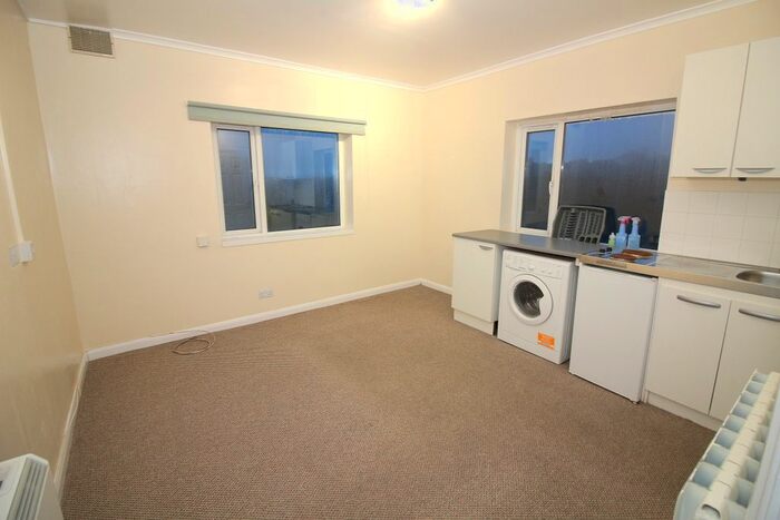Studio To Rent In Mutley Plain, Mutley, Plymouth PL4