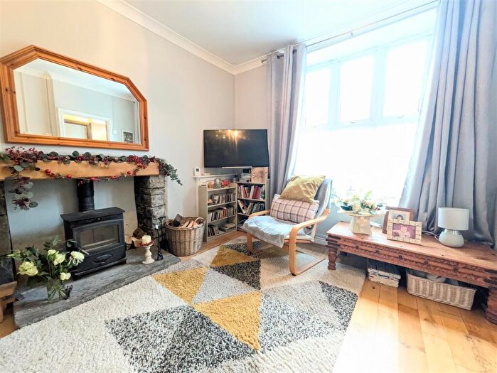 2 Bedroom Terraced House To Rent In New Castle Street, Merthyr Tydfil, CF47