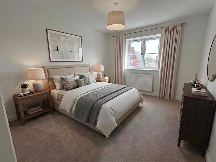 3 Bedroom Detached House For Sale In Limers Lane, Bideford, EX39