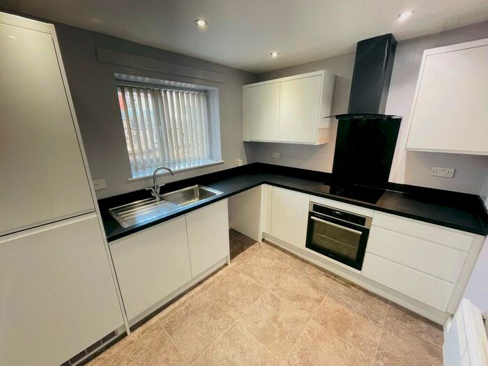2 Bedroom Apartment To Rent In Moorgate Road, Rotherham, S60