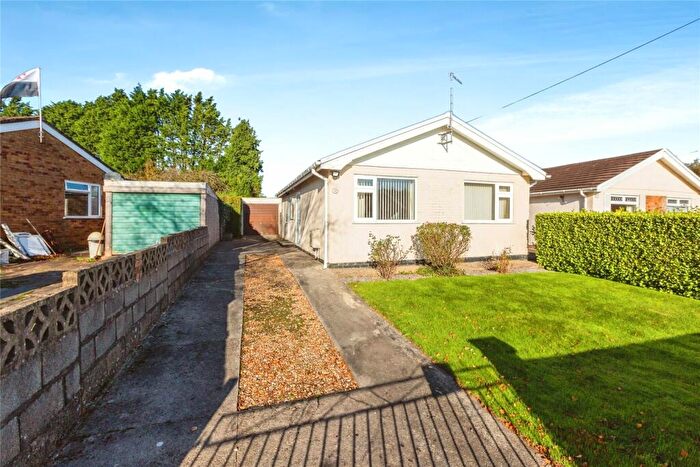 2 Bedroom Bungalow For Sale In Pencaerfenni Park, Crofty, Swansea, SA4