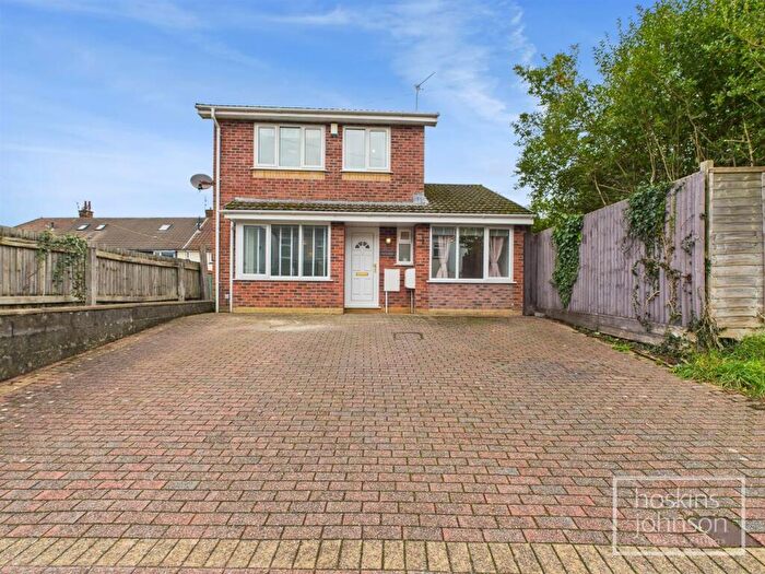 4 Bedroom Detached House For Sale In Springfield Terrace, Rhydfelin, Pontypridd, CF37