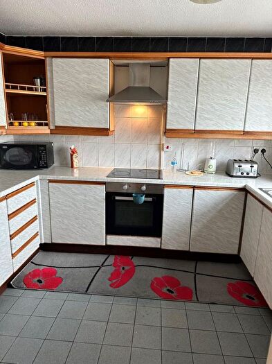 2 Bedroom Property To Rent In Downs Road, Canterbury, CT2