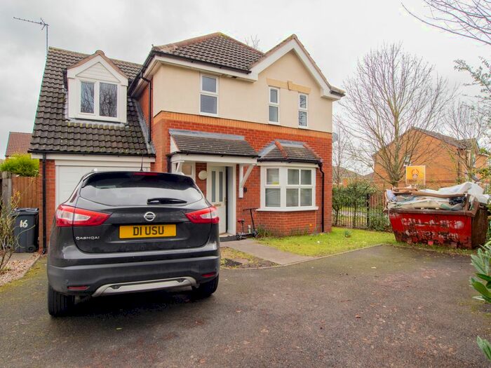 4 Bedroom Detached House To Rent In Parktree Walk, Erdington, Birmingham, B24
